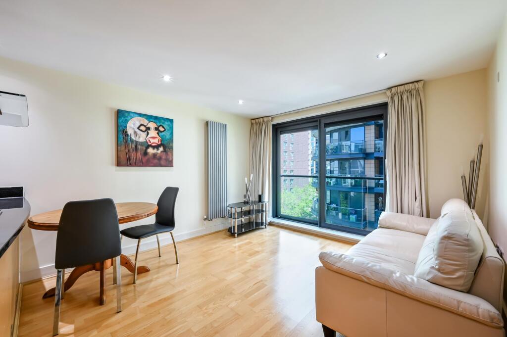 Main image of property: 41 Millharbour, Canary Wharf, London, E14