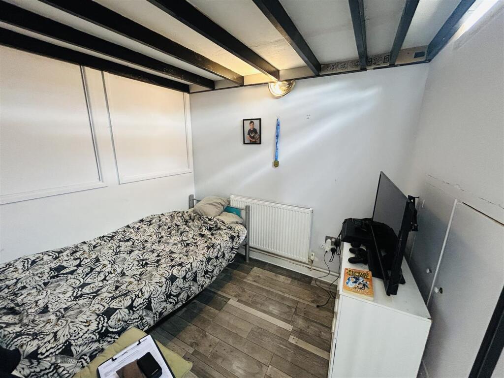 Apartment in Leominster, Herefordshire - View 4