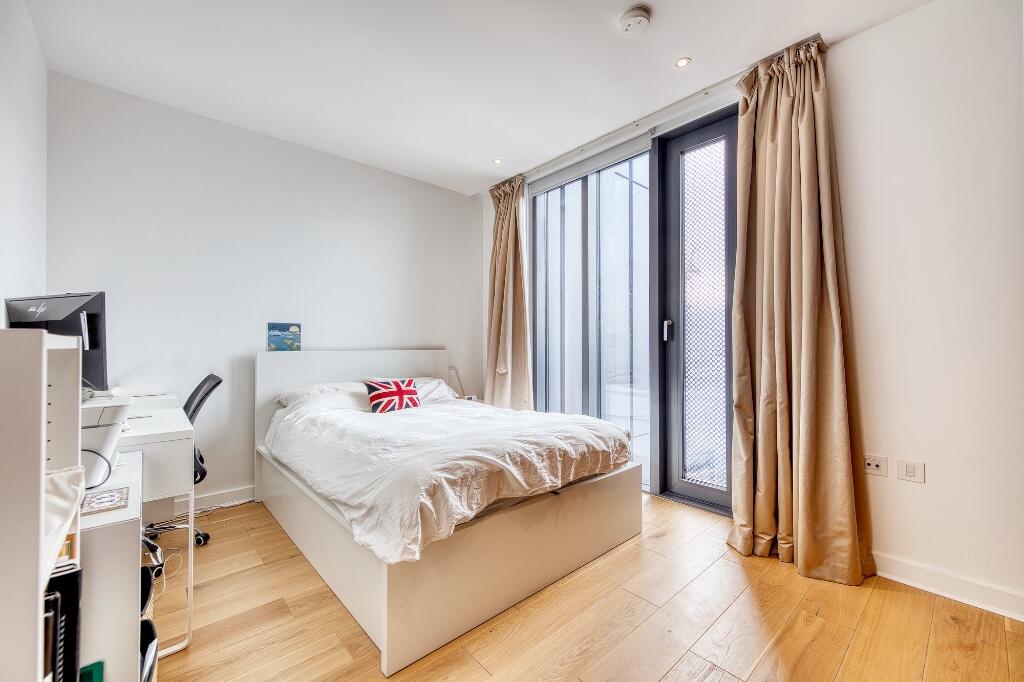 Apartment in London - View 4
