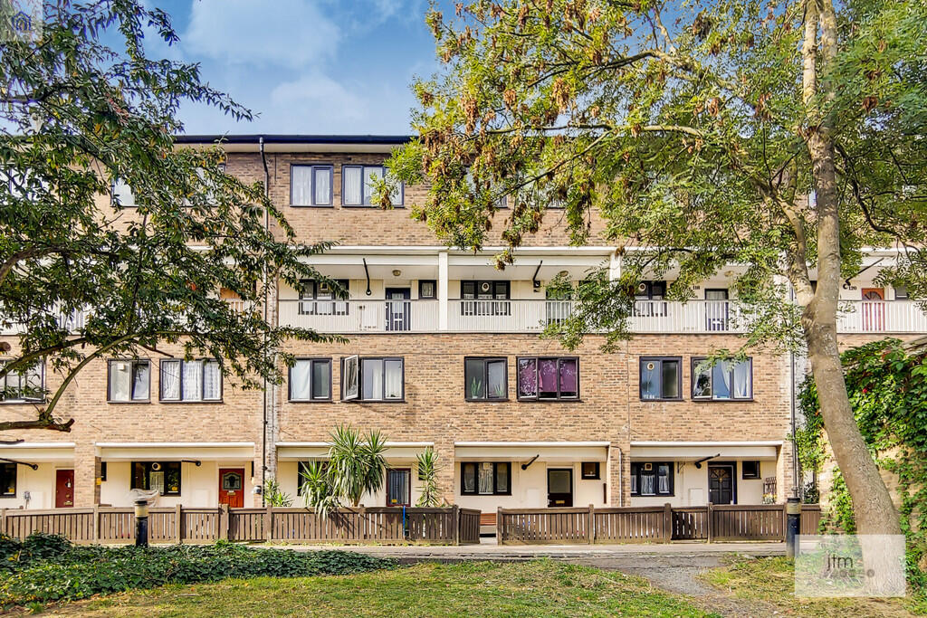 Apartment in London - View 3