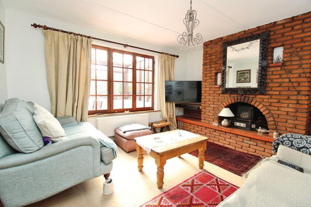 House in Nottingham - View 3