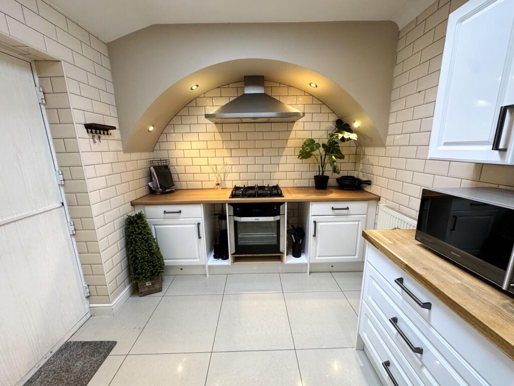 House in Stockton-on-Tees - More