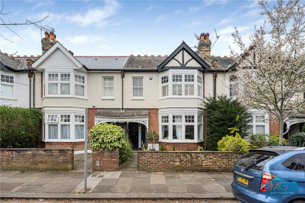 Main image of property: Stanhope Avenue, London, N3