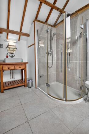 En-suite Eight