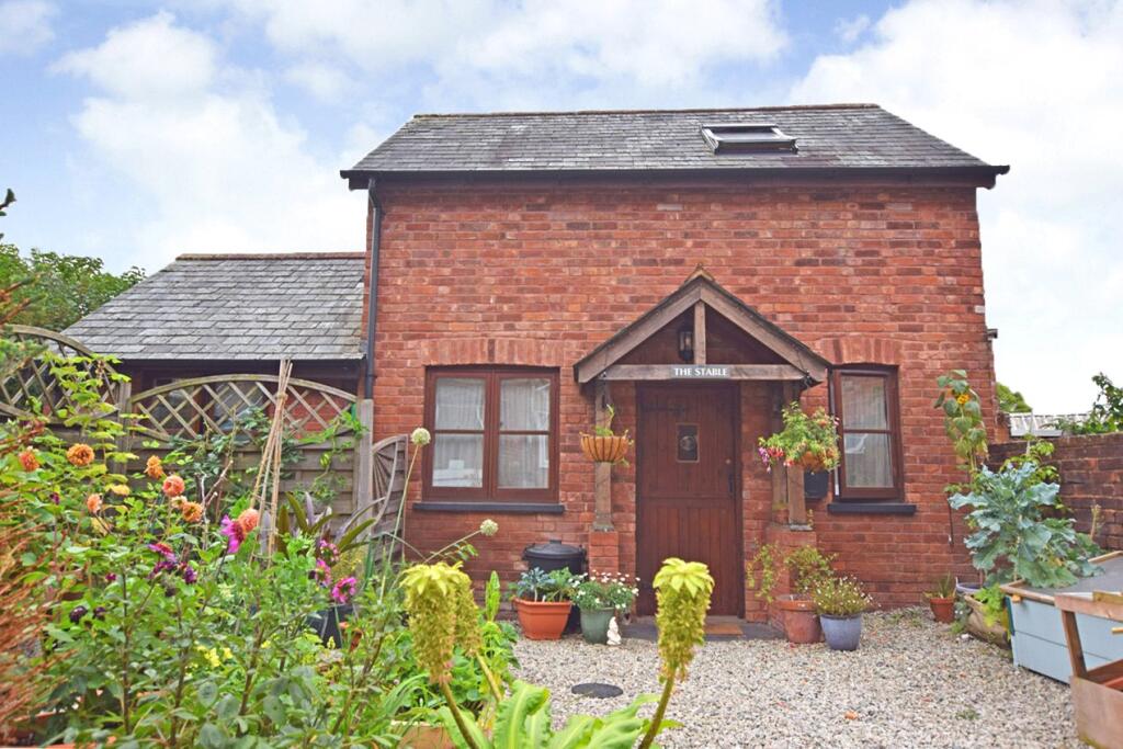 Main image of property: St James, Exeter