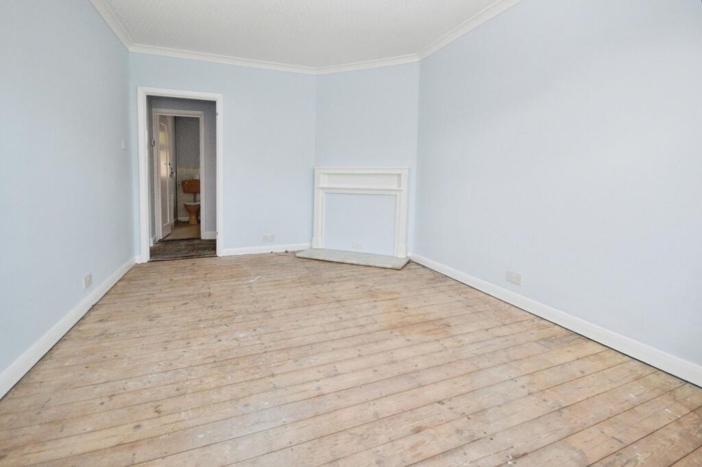 Apartment in Twickenham - View 5