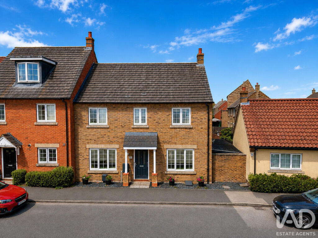 4-bed semi-detached on Highfield Drive, Littleport, Cambridgeshire, £350,000