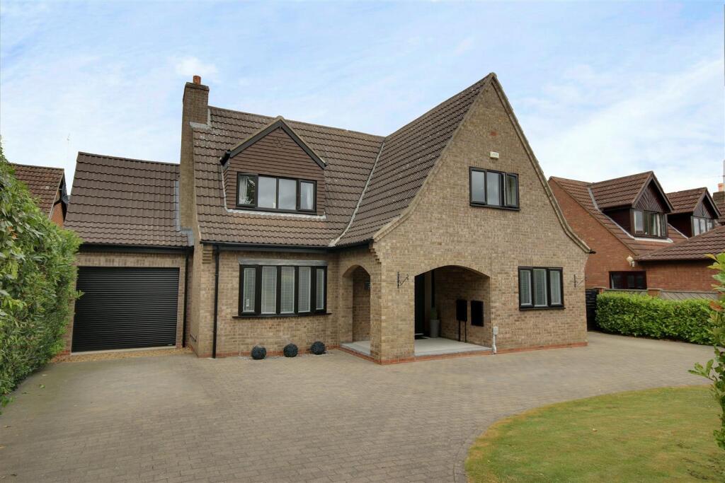 Main image of property: On Hill, Swanland