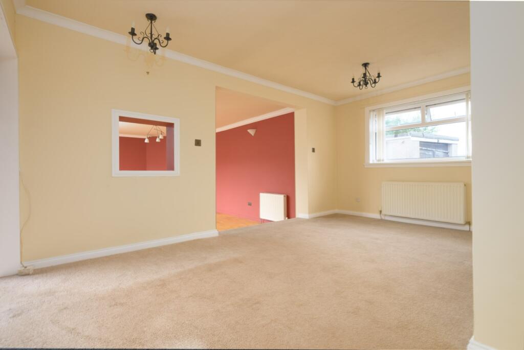 House in Kirkcaldy - More