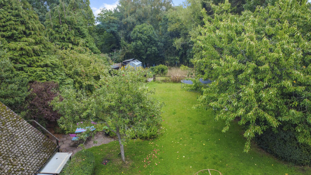 Additional image 7 of Parish Hill, Bournheath, Bromsgrove B61 9JH