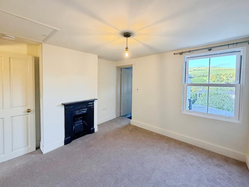 House in Canterbury - More