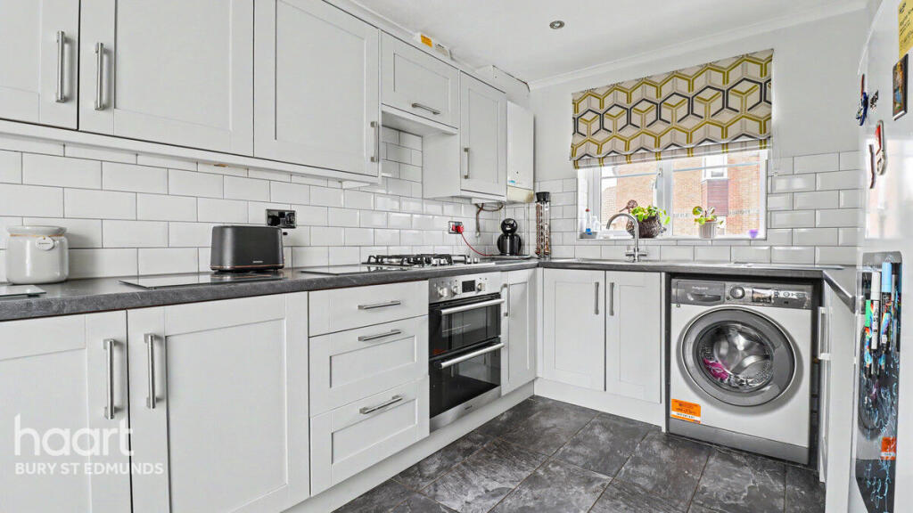 House in Mid Suffolk, Thurston - View 4