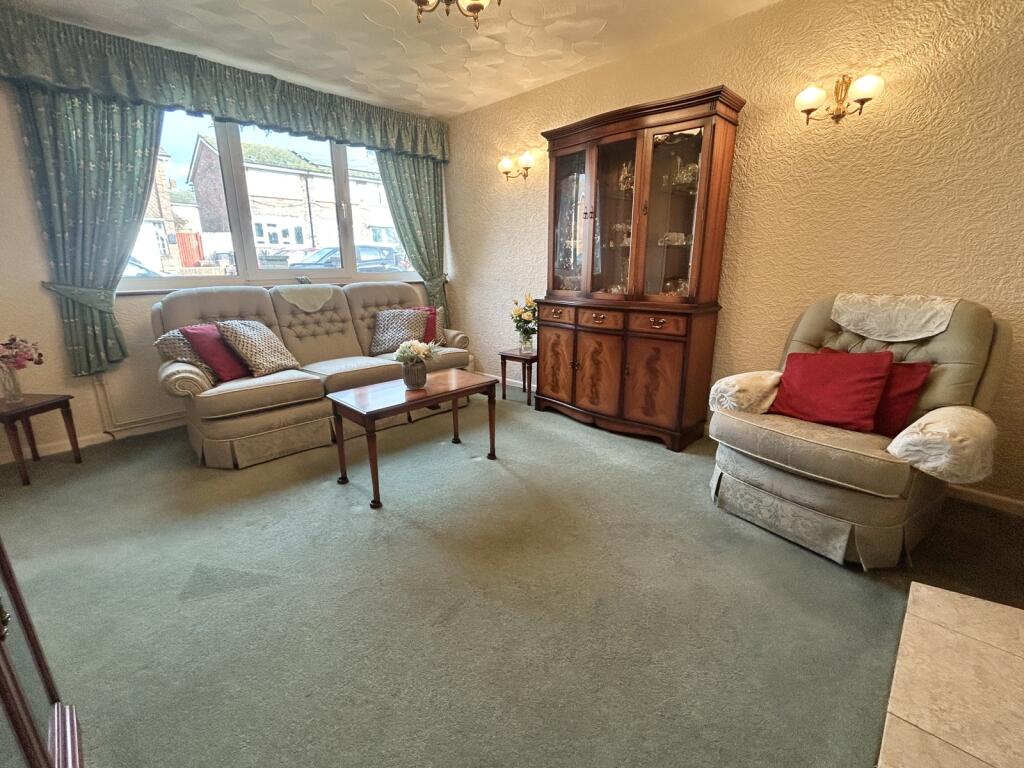 House in Havant, Hampshire - View 3