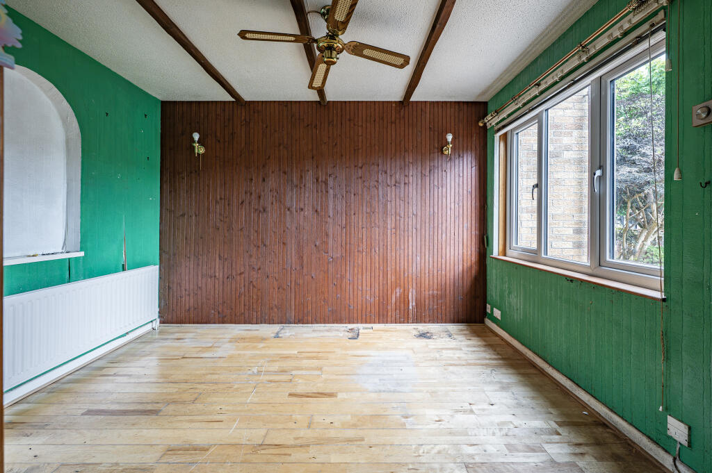 House in Rutherglen, Burnside - View 3