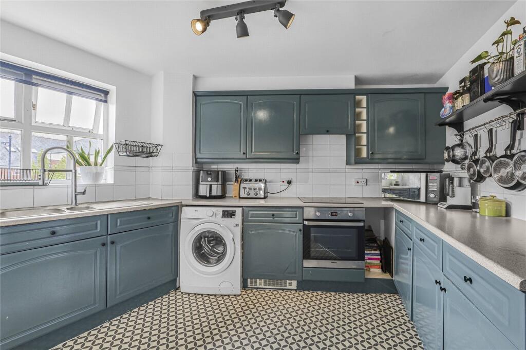 Main image of property: Macmillan Way, Heritage Park, SW17