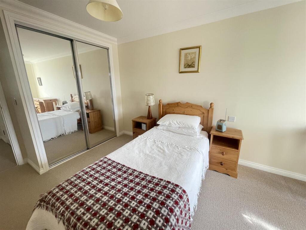 Apartment in Salisbury, Wyndham Park - View 5