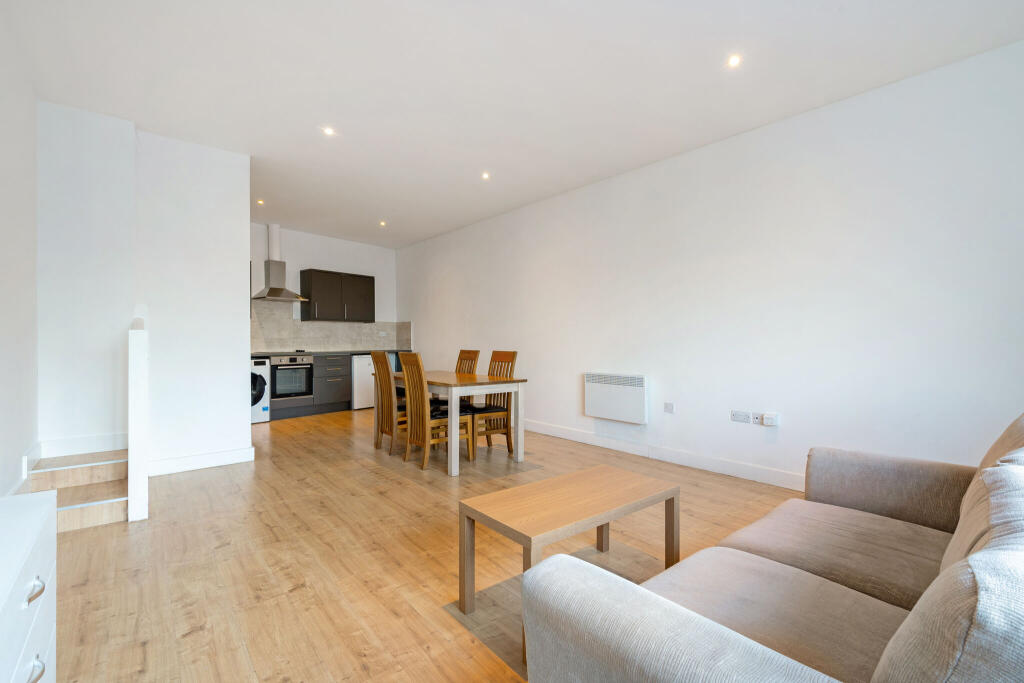 Main image of property: Tavistock House, Tavistock Street, Bletchley, MILTON KEYNES, MK2 2PG