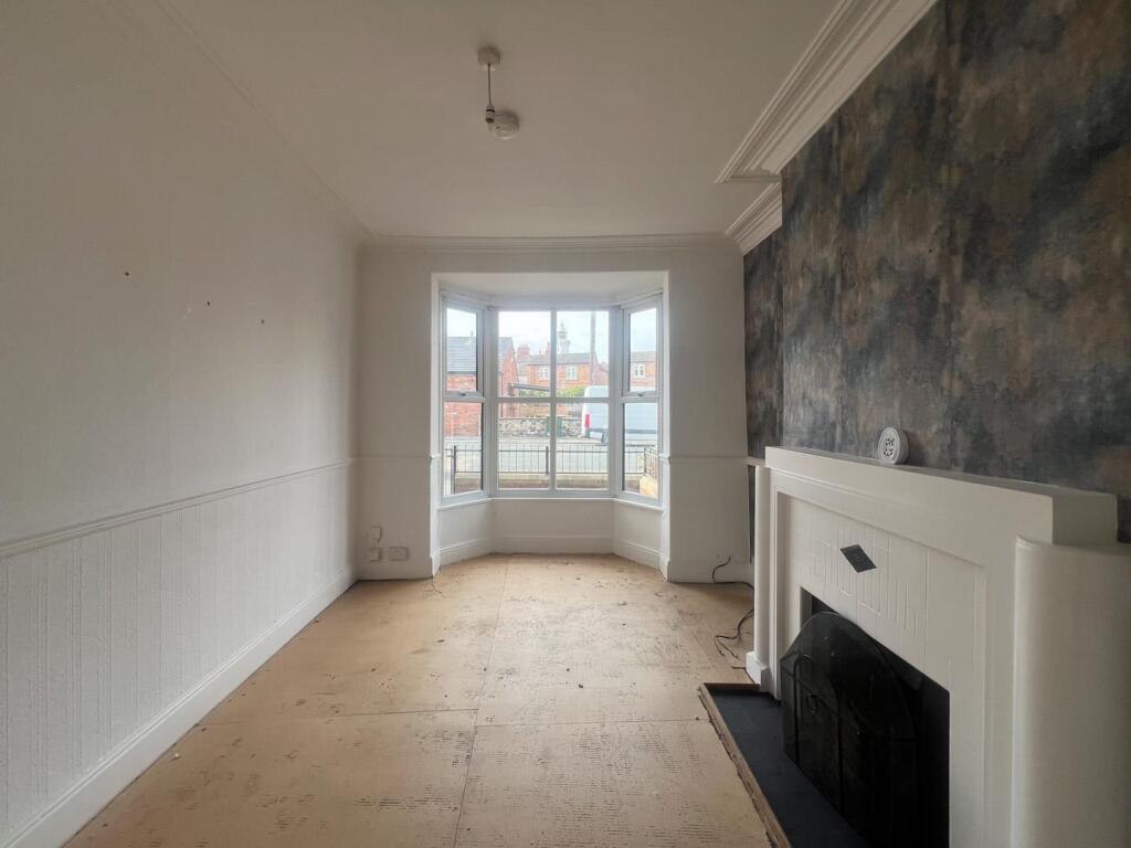 House in Hull - View 4