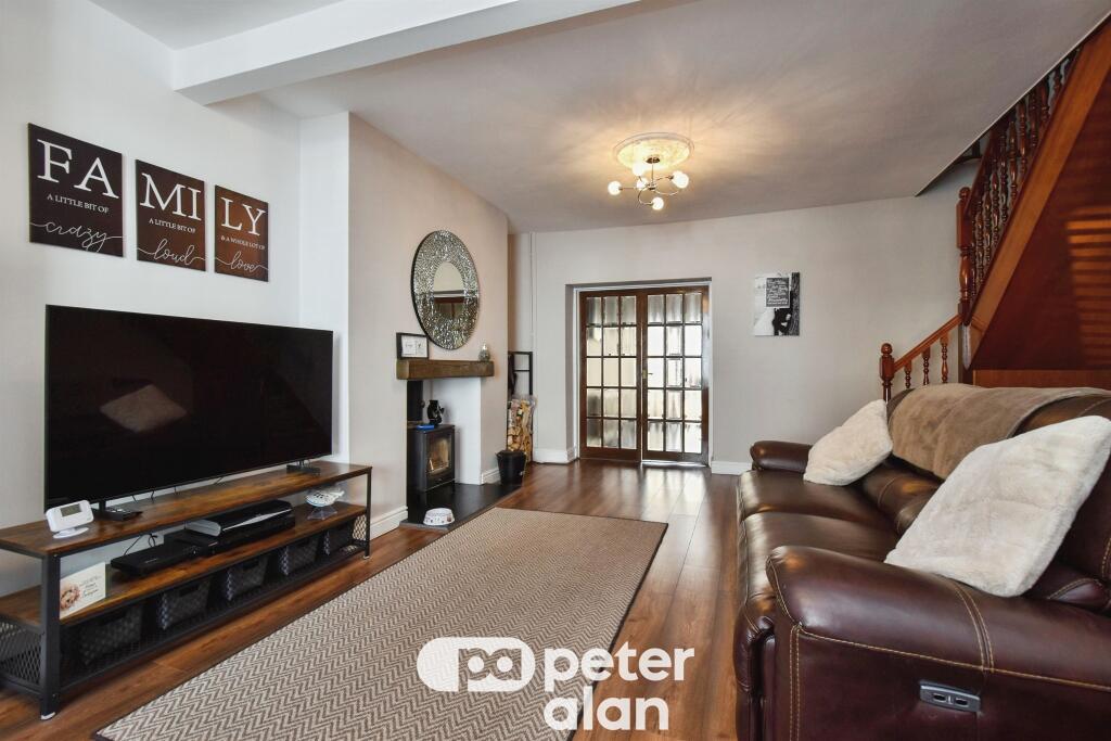 House in Tredegar, Llechryd, Rhymney - View 5