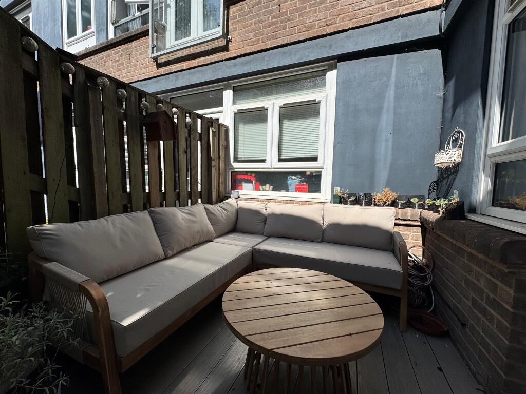 Apartment in Colchester, New Town - More
