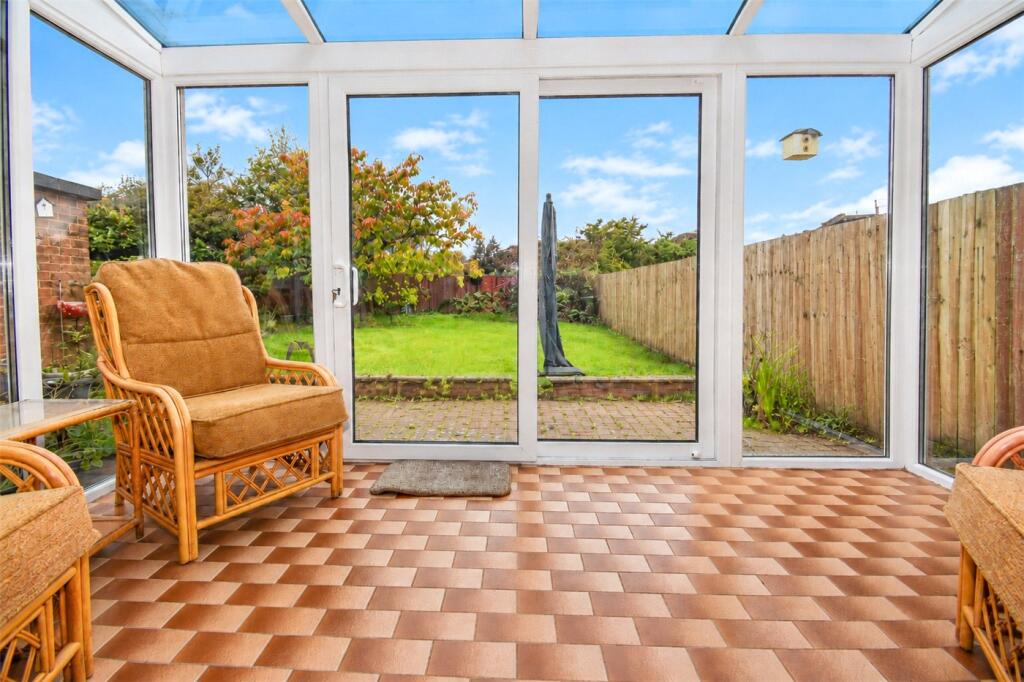 Glenwood Drive, Irby, Wirral photo 3