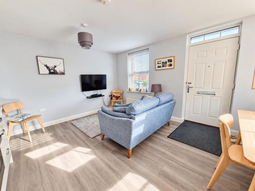 Apartment in Milton Keynes - More