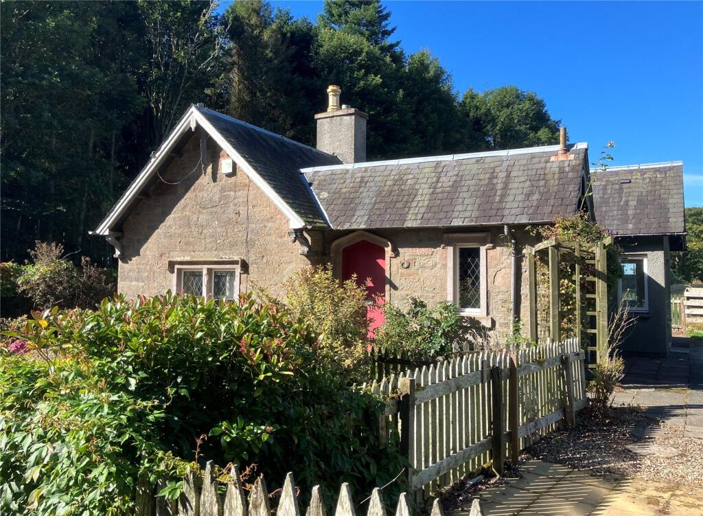 Main image of property: West Lodge, Lintrose, Coupar Angus, Blairgowrie, Perth and Kinross, PH13