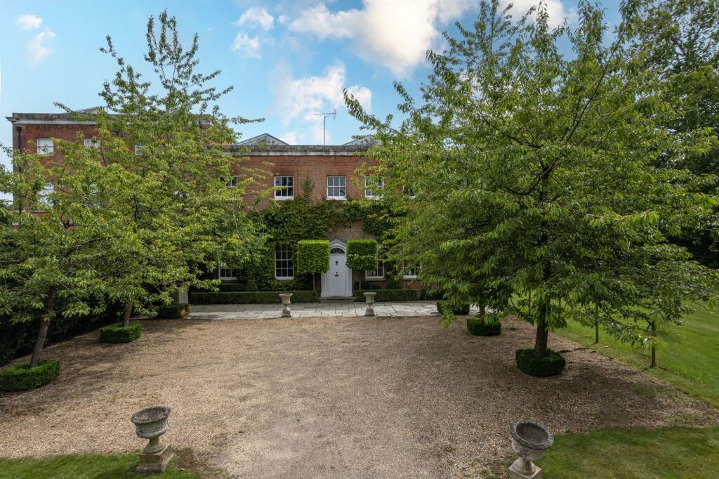 Main image of property: Binfield Park, Binfield, RG42