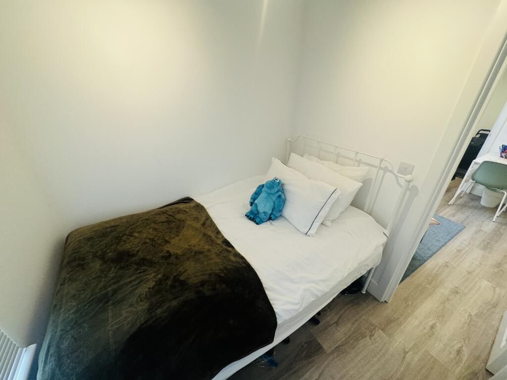 Apartment in London - View 4