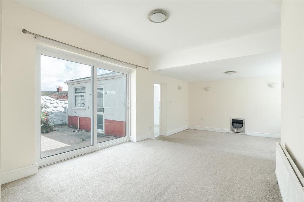 Bristol Street, Walney, Barrow-In-Furness photo 2