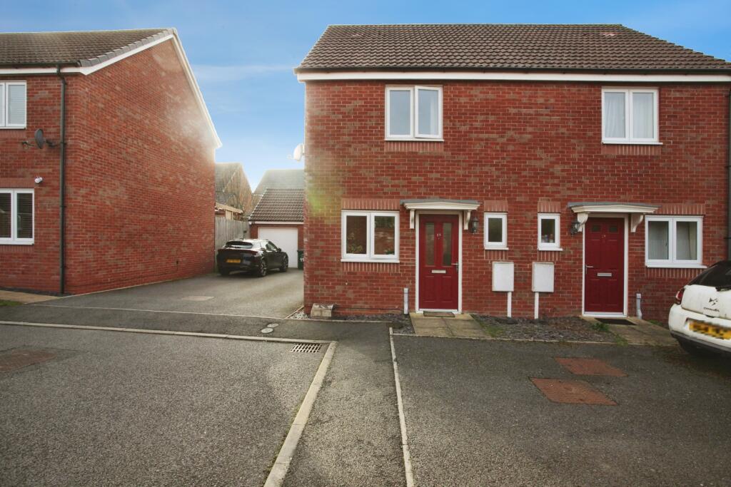 Main image of property: Ferguson Close, Bannerbrook Park, Coventry, CV4