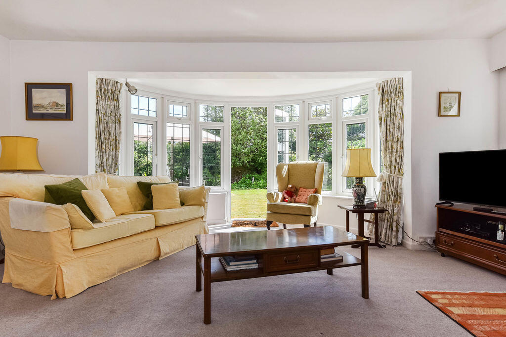 Cedar Drive, Chichester - View 3