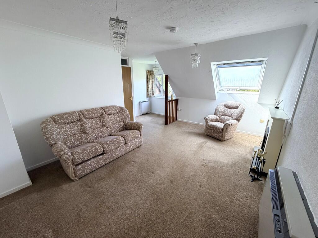 Apartment in Poole - View 2