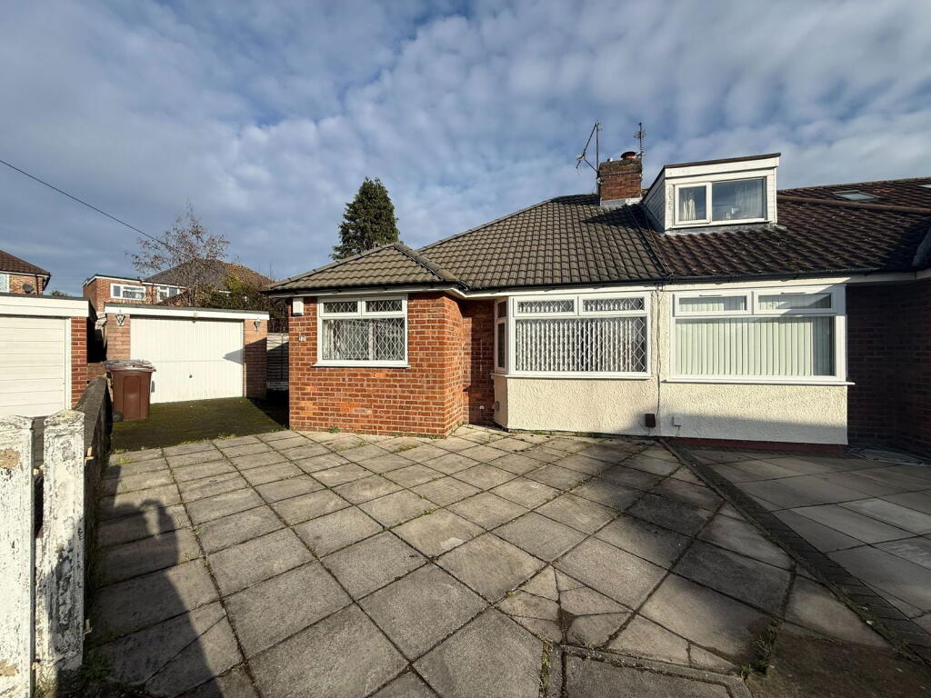 Main image of property: Comer Gardens, Lydiate