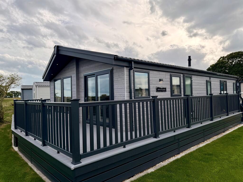 Main image of property: Mill Rythe Coastal Village, Havant Road
