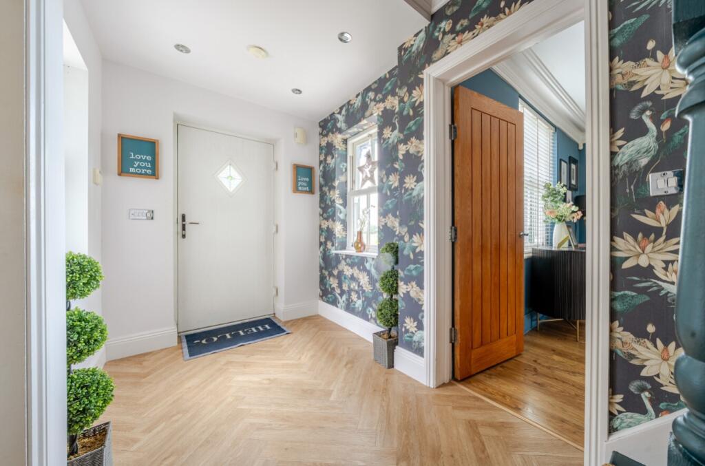 House in West Lindsey, Nettleham CP - View 5