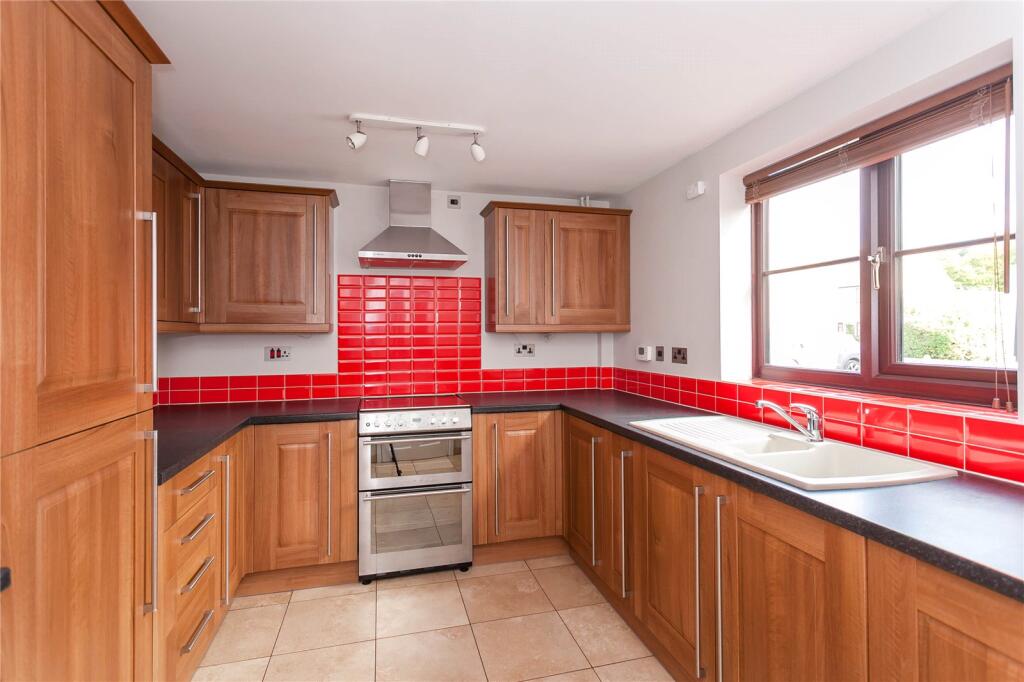 Cotswold Meadow, Witney photo 4