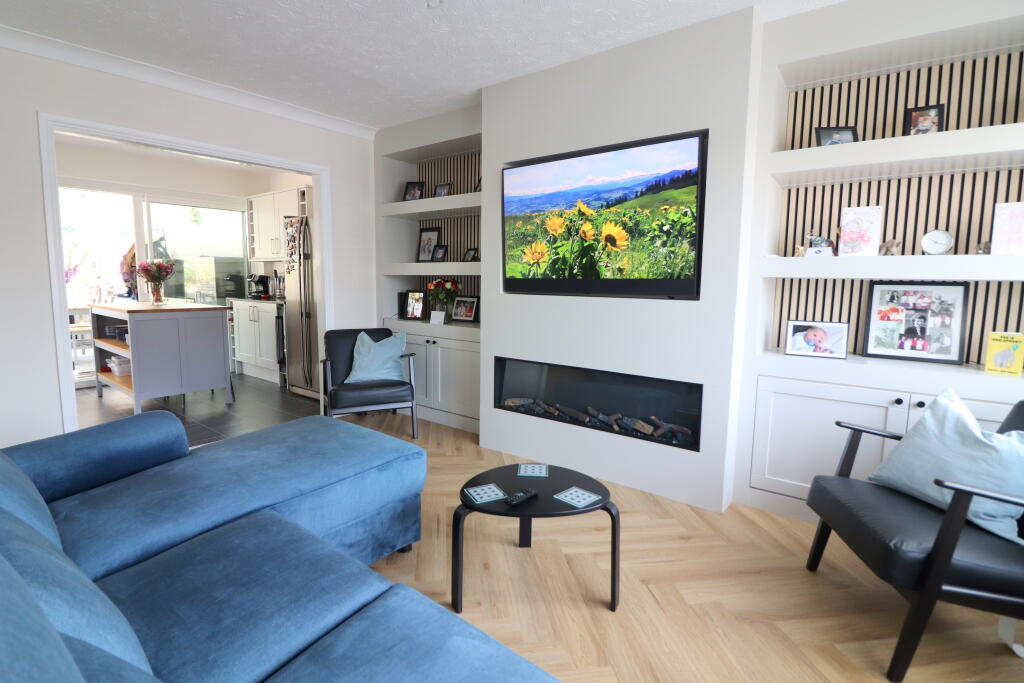 House in Bedfordshire, Luton - View 5