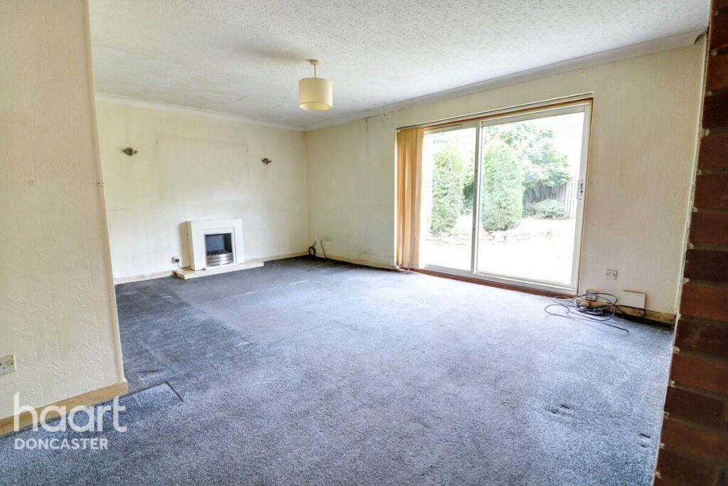 Oakdale Close, Edenthorpe, Doncaster photo 2