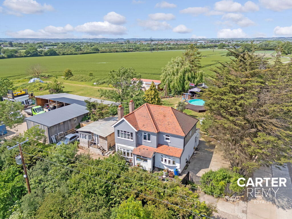 Main image of property: Arterial Road, Wickford, SS12