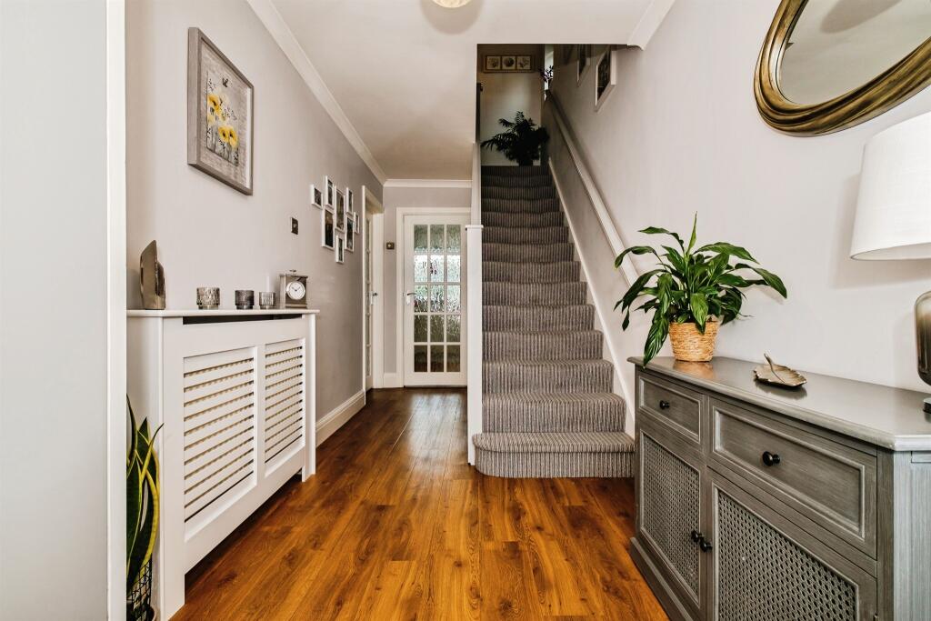 Priory Close, Sompting, Lancing photo 5