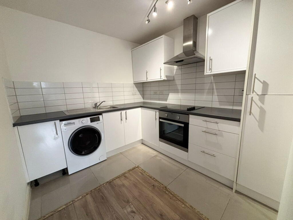 Additional image 3 of 102 Tomlinson House, Tyburn Road, Birmingham, B24 8HJ