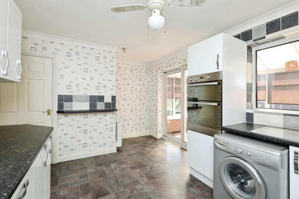 Bader Rise, Mattersey Thorpe, Doncaster photo 3