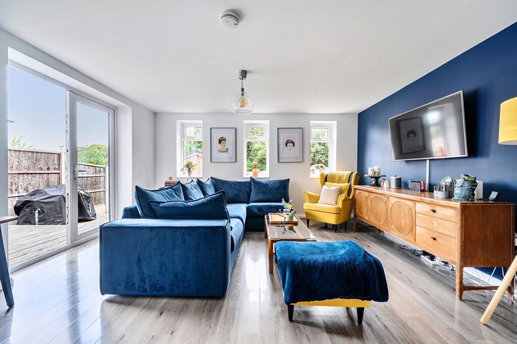 Apartment in Dacorum, Kings Langley - View 2