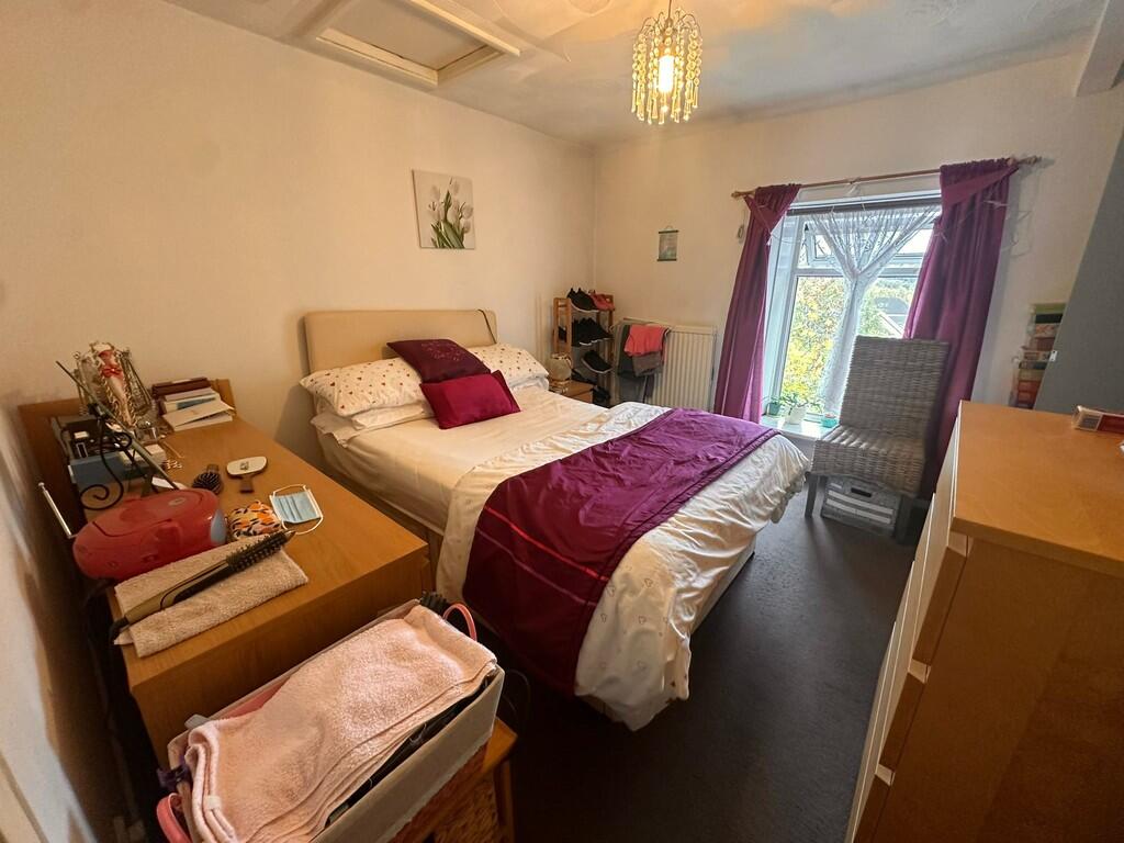 House in Aberdare, Aberaman North - More