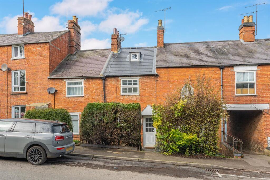 Main image of property: Broughton Road, Banbury