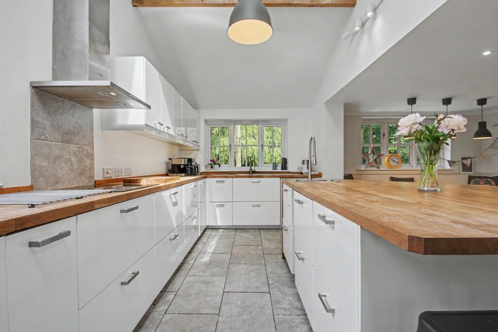 Broad Lane, Swanmore, SO32 - View 6