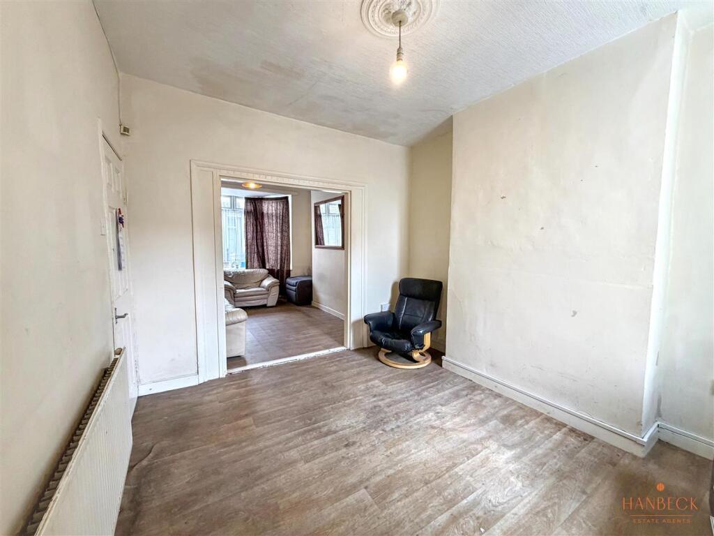 House in Hull, Kingston upon Hull - More