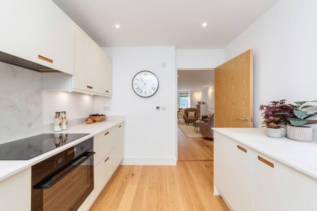 House in Brighton - View 4