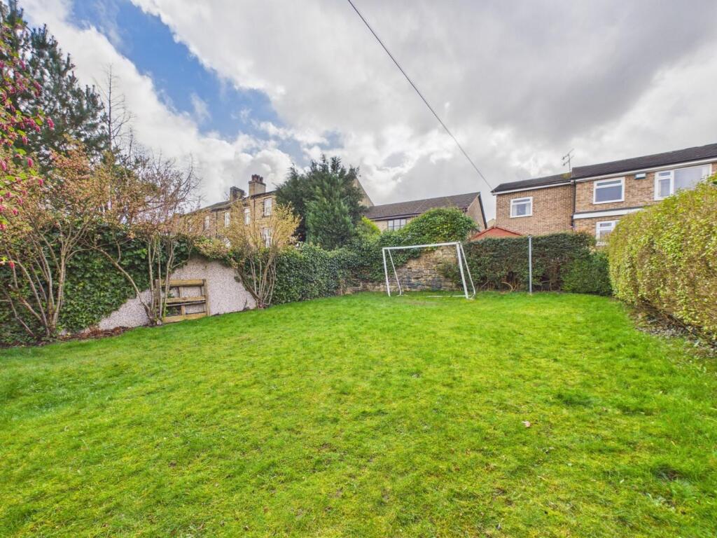 Additional image 20 of Manor Road, Bingley